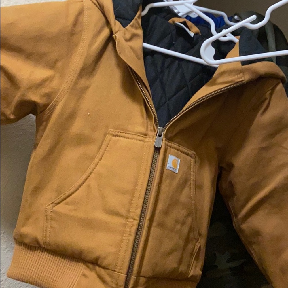 Tan kids Carhatt jacket 4t